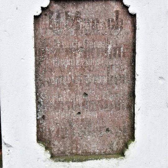 Kříž u silnice poblíž domu 80 ve Všemilech