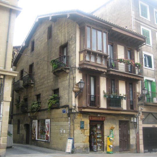 Casa Enparantza 12 / Kapitanenea 2