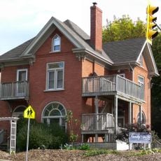 155 Hunter Street East