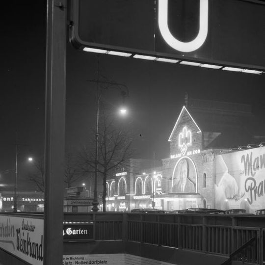 Ufa-Palast am Zoo