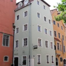 Wohn- und Gasthaus, ehemals Gasthaus Neue Goldene Krone