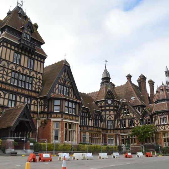Main Building To Farnborough Hill Convent