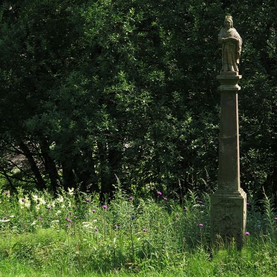 Sloup se sochou svaté Barbory