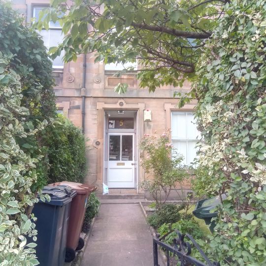 Edinburgh, 5 Bonnington Terrace