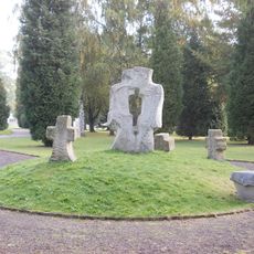 Památník v Parku smíření u františkánského kláštera v Hostinném