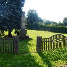 Pilíř s křížem v Útěchově