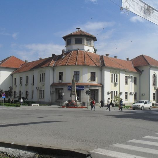 Bâtiment de l'ancienne Administration du district à Bogatić