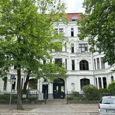 Mietshaus Schloßstraße 25