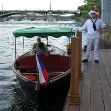 Ferry Dětský ostrov - Národní divadlo-Hollar