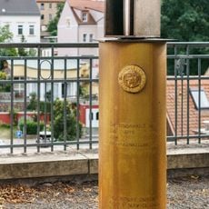 Ringelnatzstele 2: "Sieh nicht zurück"