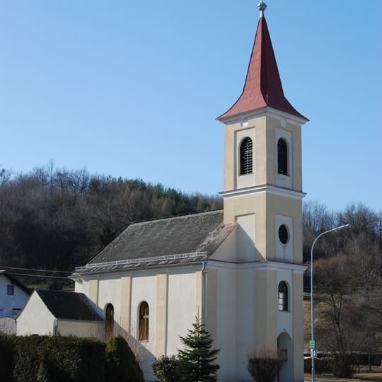 Kath. Filialkirche Hl. Dreifaltigkeit