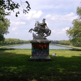 Equestrian statue of Louis XIV