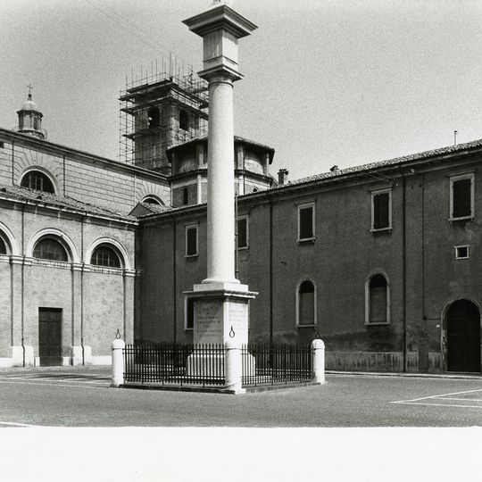 Colonna della Beata Vergine del Fuoco