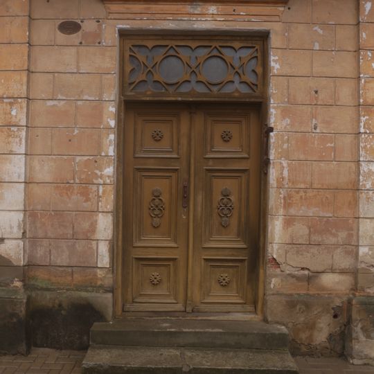 Exterior doors at 1905. gada iela 14, Kuldīga