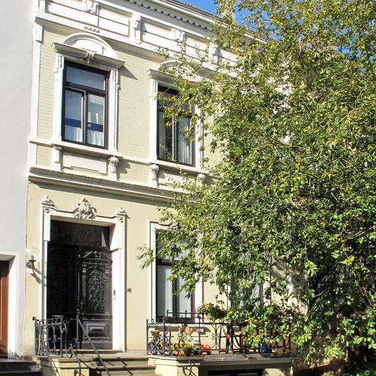 Wohnhaus Fesenfeld 86