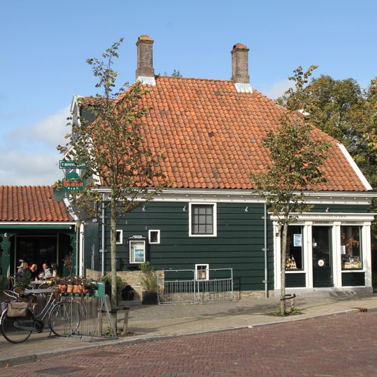 Lagedijk 13, Zaandijk