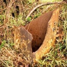 Milepost, S of Croxall Road jct