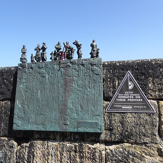 Women and Bairns, Burnmouth