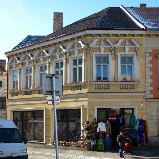 Náměstí Míru 471