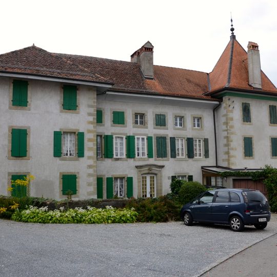 Château avec dépendance