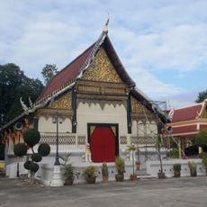 Wat Bot Mani Si Bunrueang