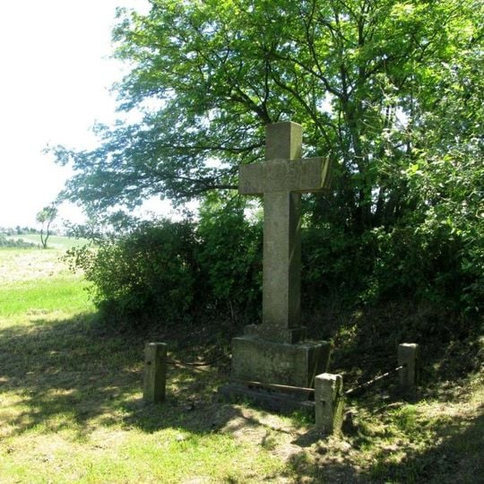 Kříž severně od Řešína