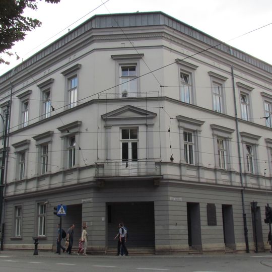 Kamienica z oficynami