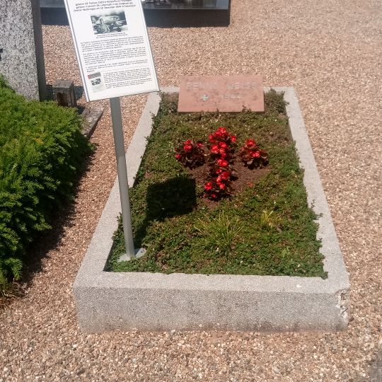 Grab des Oberleutnant Benno Weiß