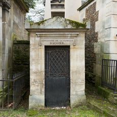 Grave of Augier