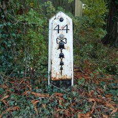 Milepost, Ridgewood, Lewes Road, just S of jct with New Road