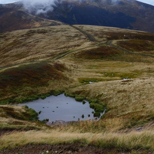Озеро на полонині Боржава