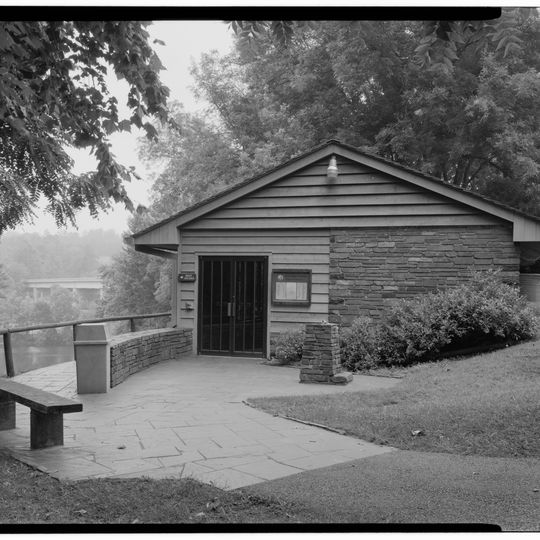 James River Visitor Center