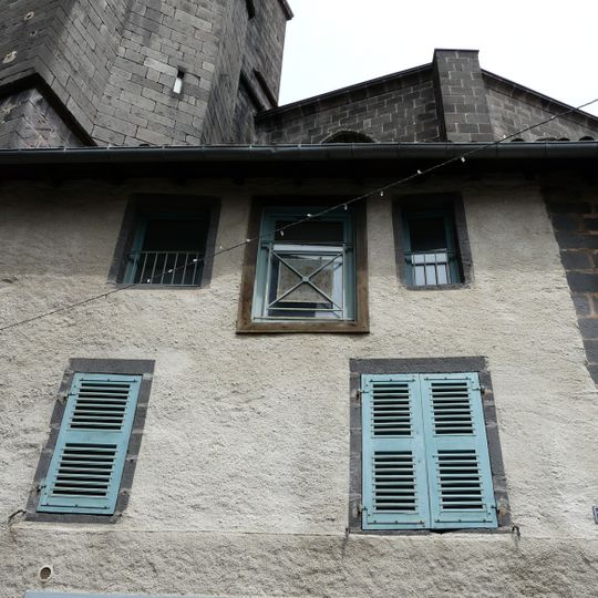 Maison, 12 place de la Halle-aux-Bleds