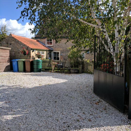 6 And 8, Albert Street