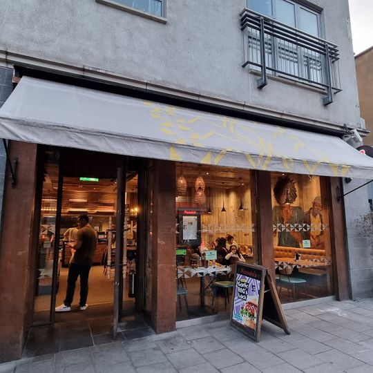 Nando's Victoria