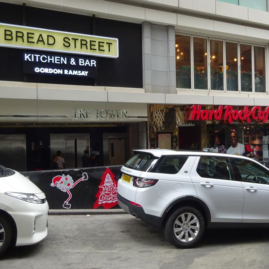 Bread Street Kitchen, Singapore