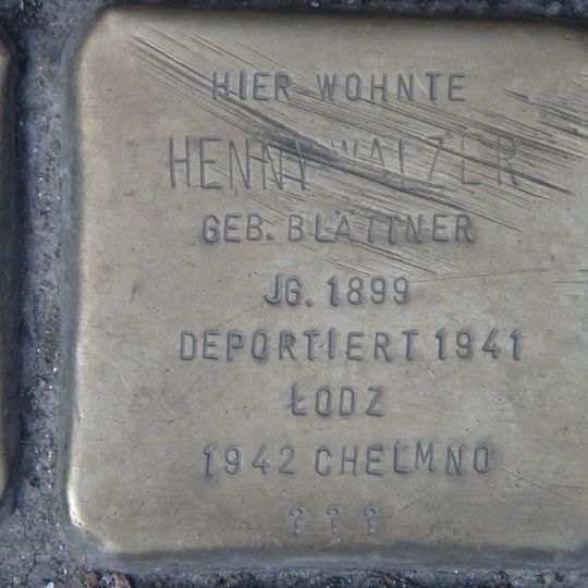 Stolperstein en memoria de Henny Walzer
