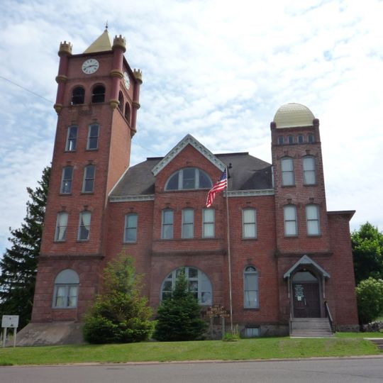 Old Iron County Courthouse