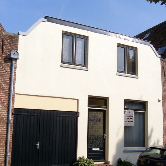 Nieuwstraat 16, Ameide