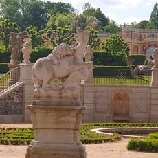 Kůň napadený lvem