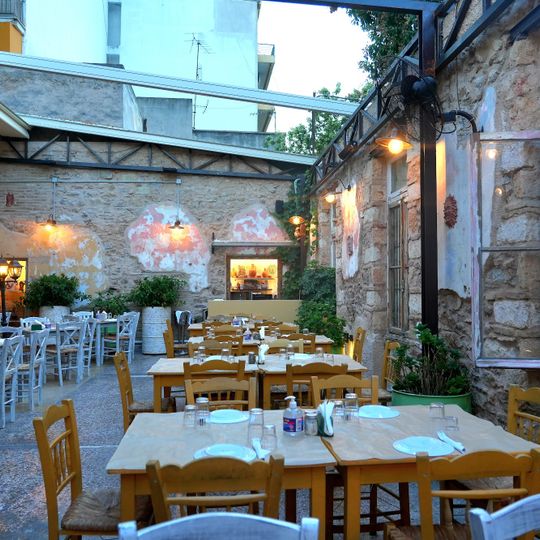 «The Egg Of The Rooster» - Restaurant