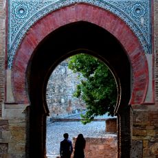 Puerta del Vino