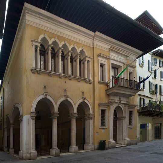 Palazzo delle Mercanzie