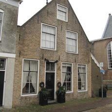 Marktveld 18, Sommelsdijk