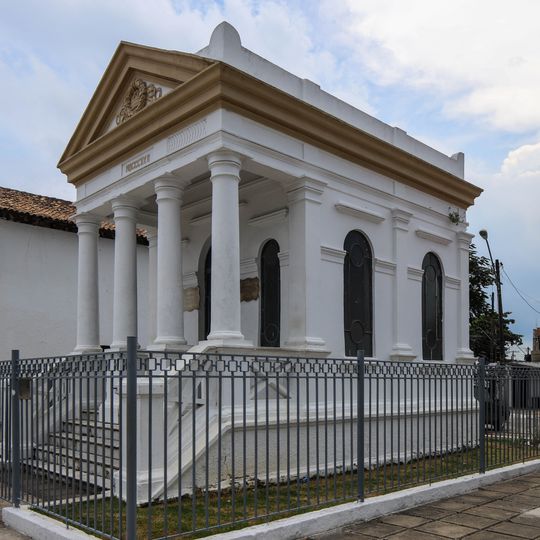 Panteão ao General Labatut