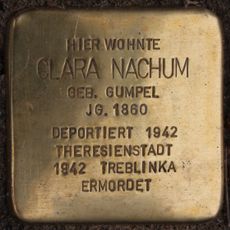 Stolperstein en memoria de Clara Nachum
