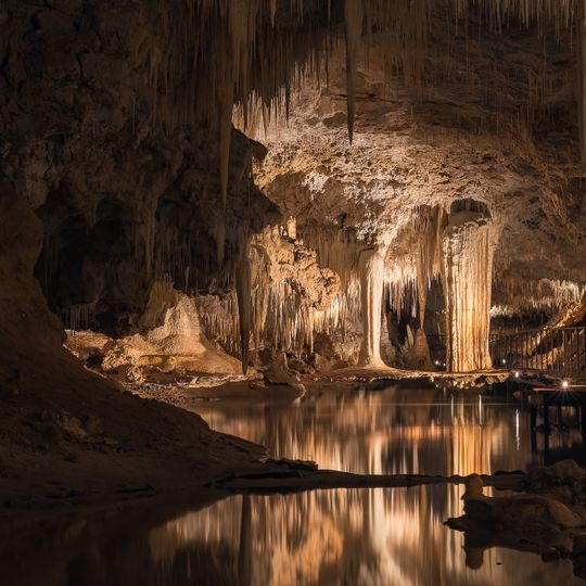 Lake Cave