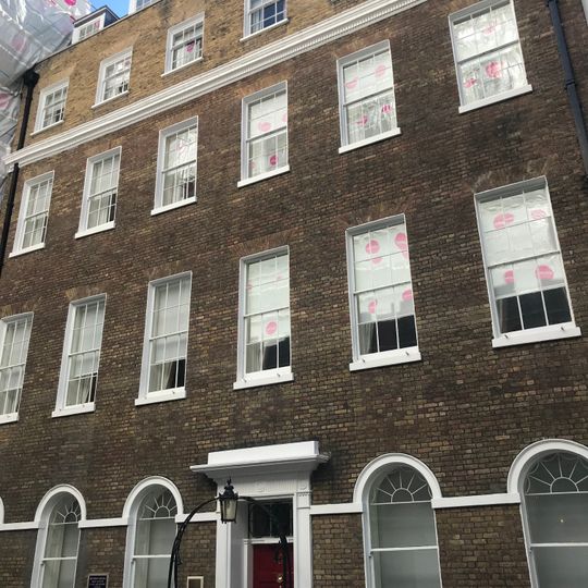 6, Frederick's Place Ec2