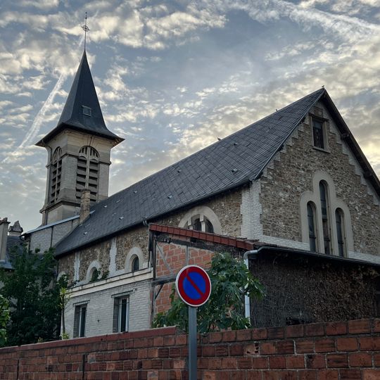 Église Sainte-Geneviève de Villeneuve-Triage