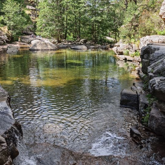 Piscine naturelle Aitone
